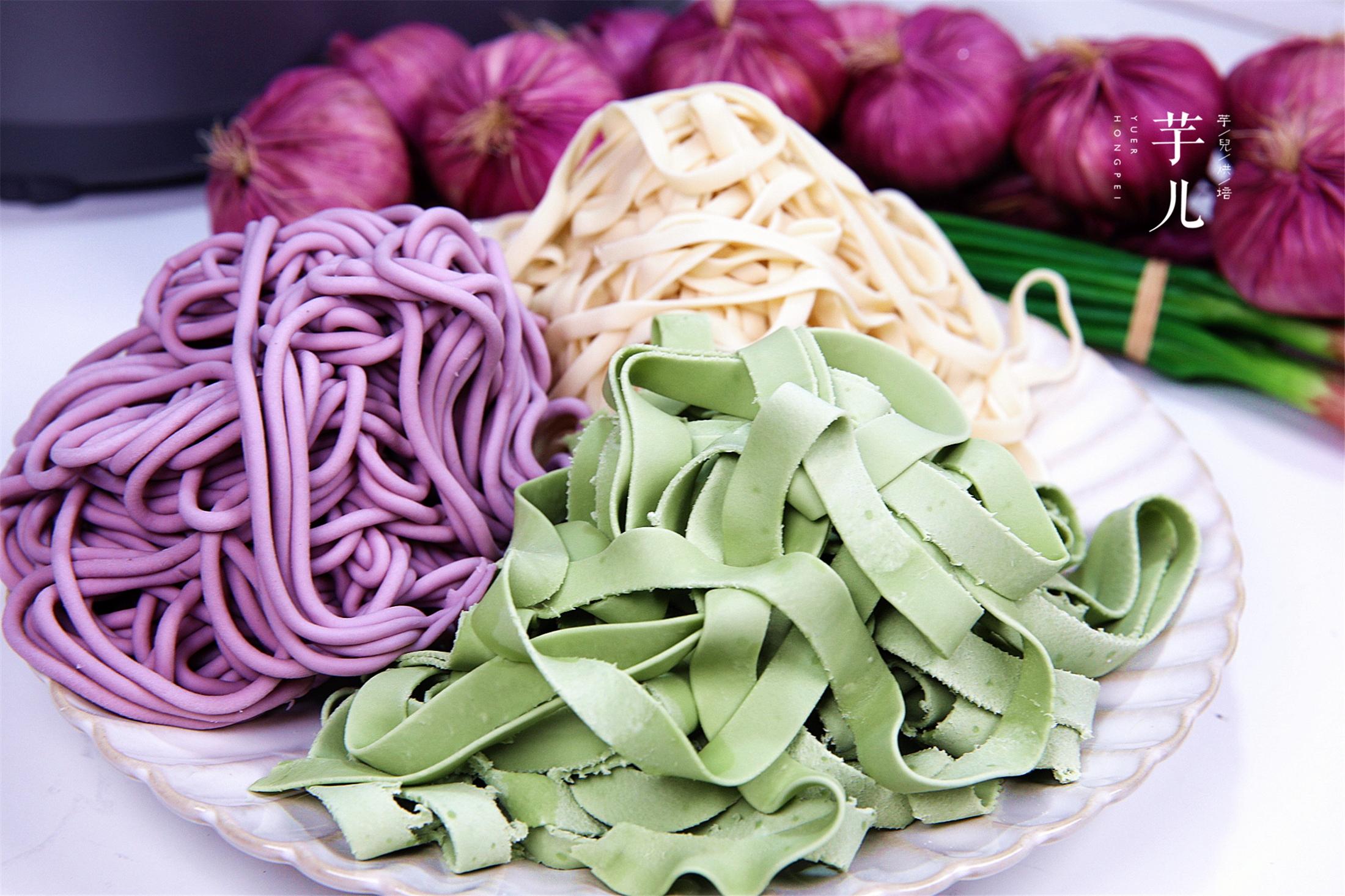 自制面条无需动手有了它随时都能吃上筋道鲜面条美味无添加