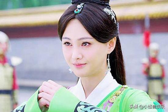 女星行抱拳礼谁最标准个个美若天仙到贾静雯姿势却错了