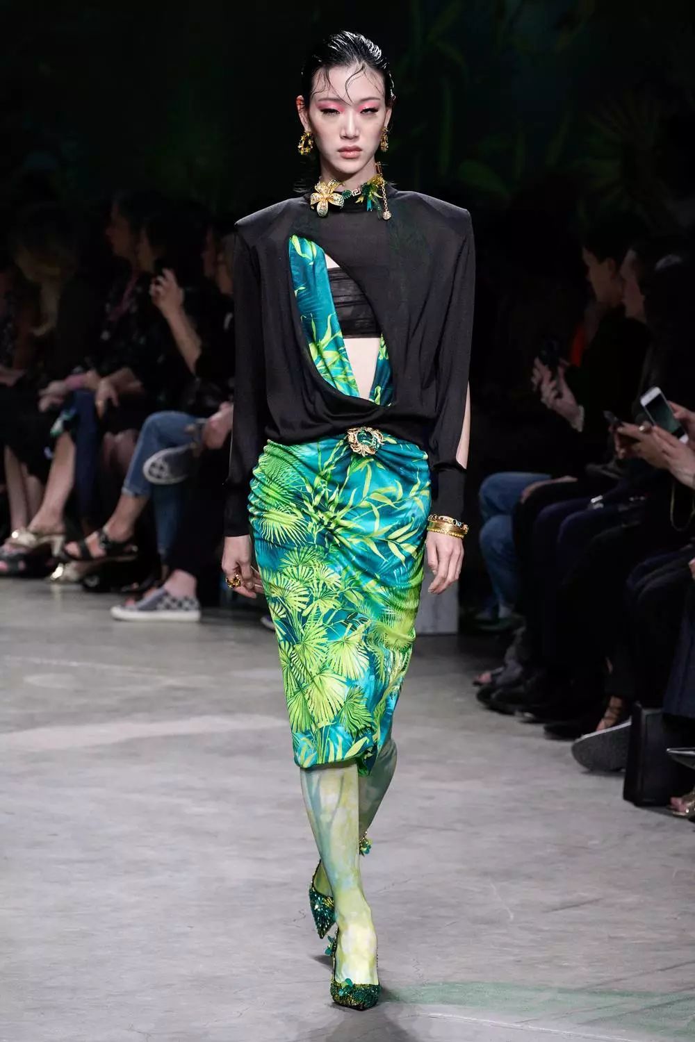 versace范思哲2020米兰时装周春夏系列