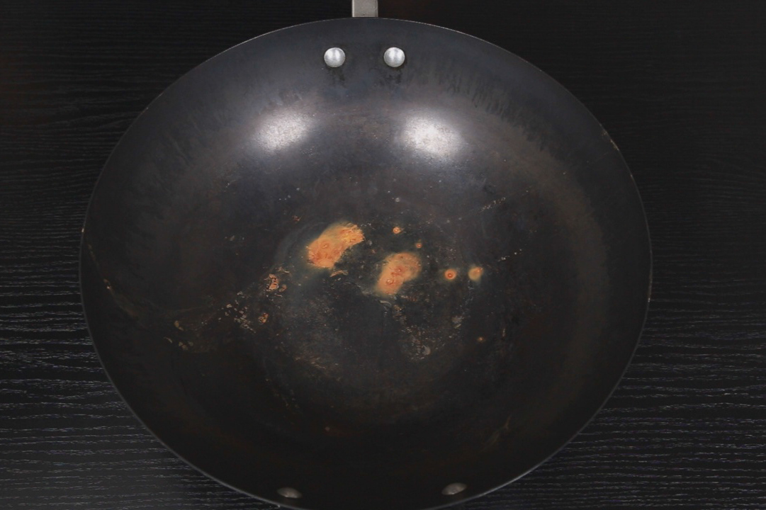 铁锅总是生锈是你保养方法不对教你一招锅用的久还不生锈