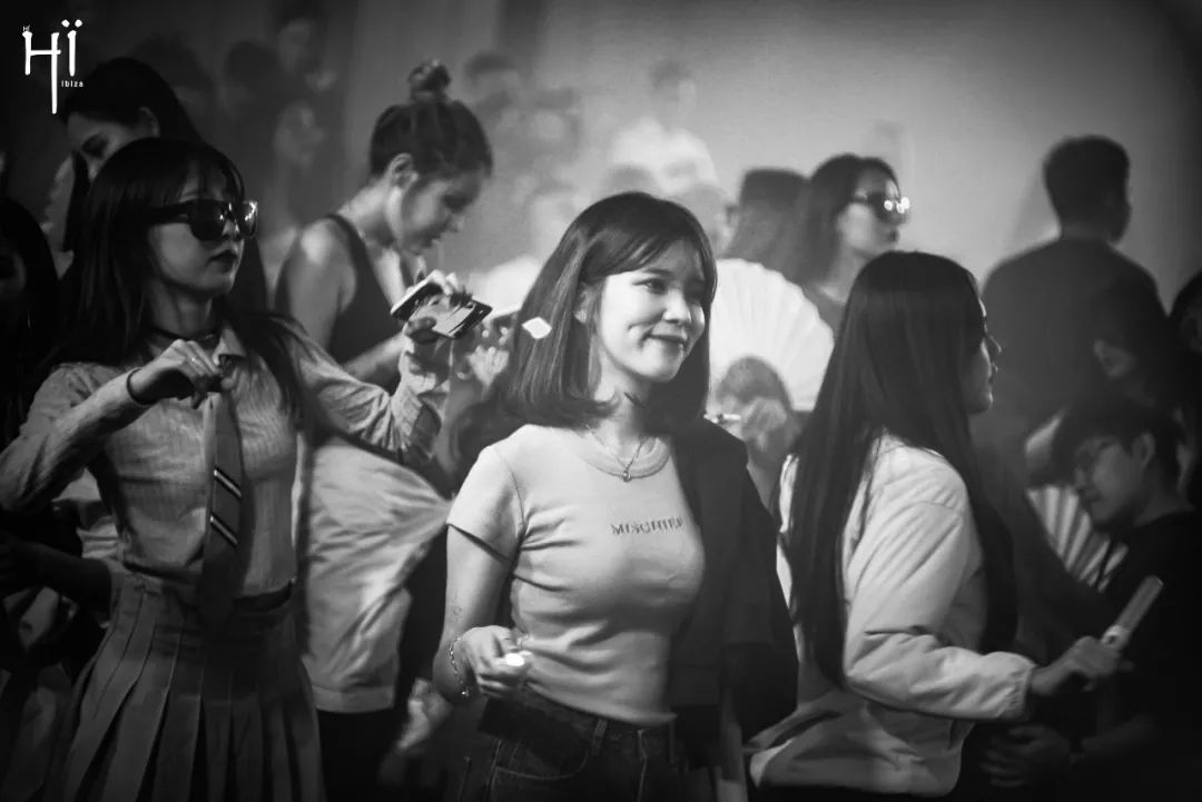 妈呀抱抱摇也太好玩了叭