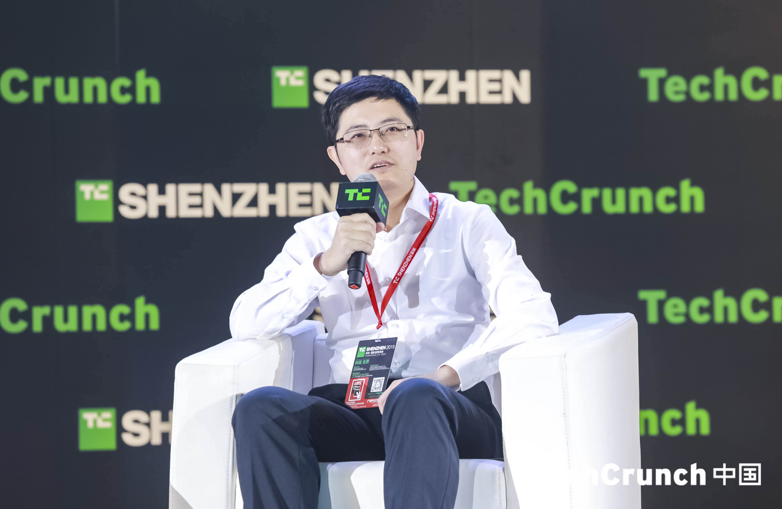 2019 深圳站的主论坛上,深圳市南山区科技创新局(科协)副局长郑长华