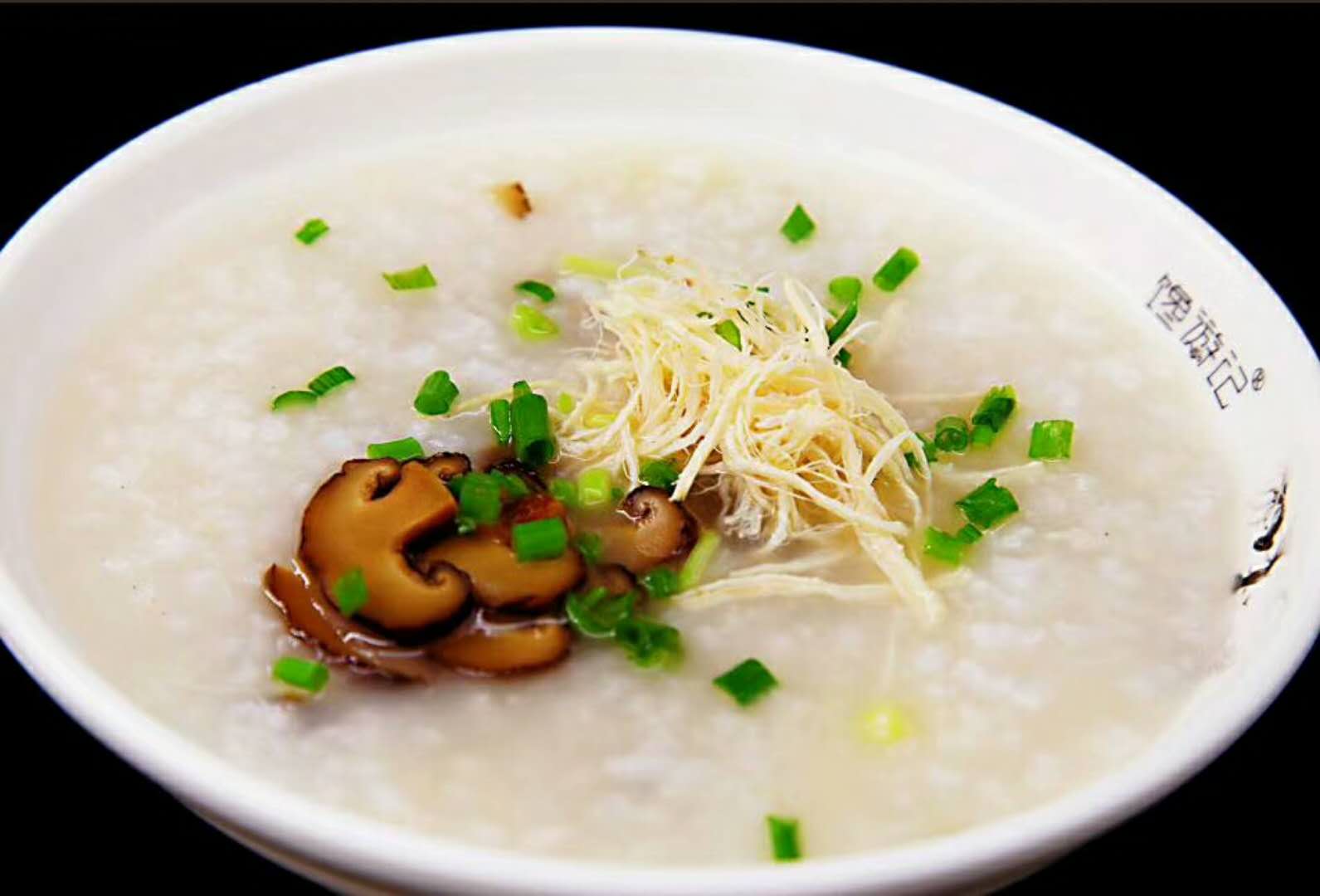 小朋友辅食之"馋游记香菇鸡丝粥"