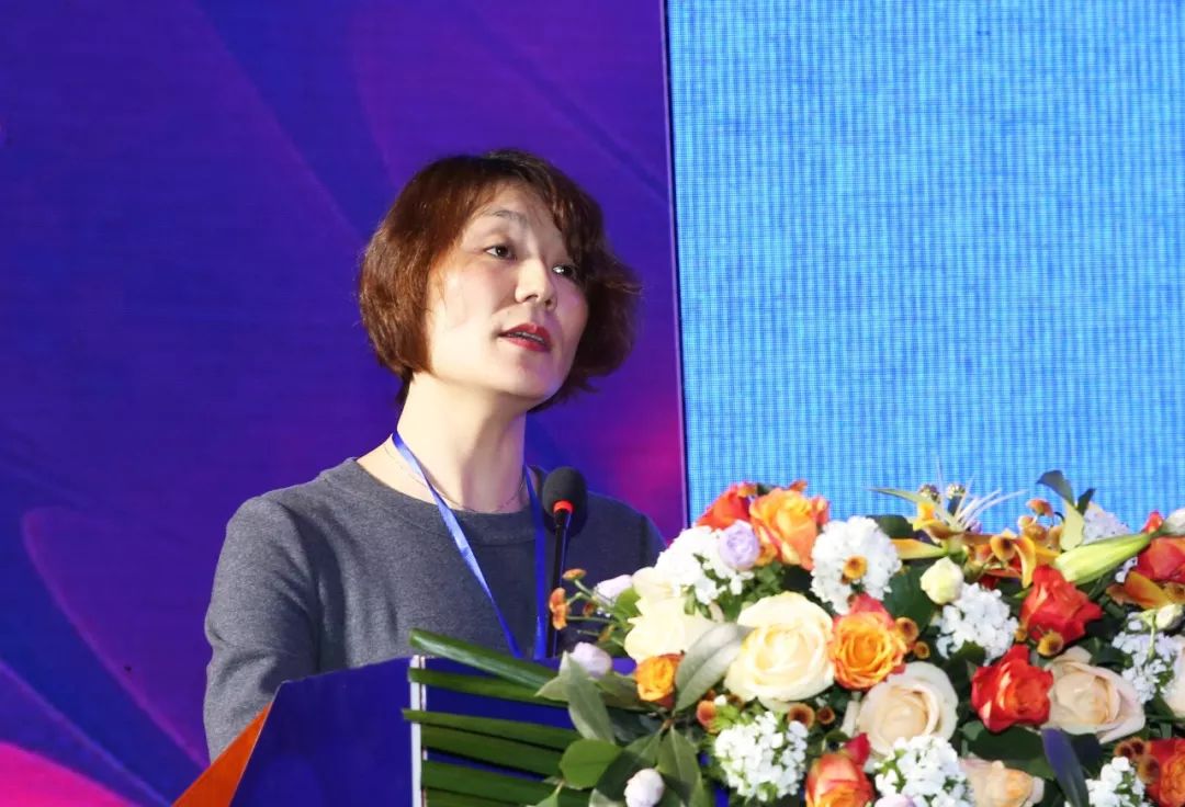 湘钢党委书记王树春主持会议.