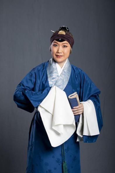 京剧演员何婷年龄图片