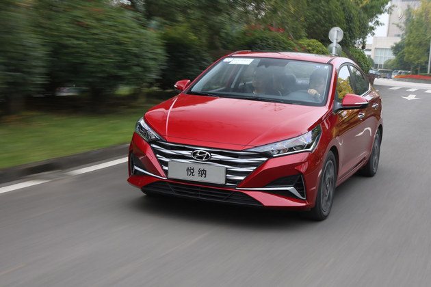 北京现代新一代悦纳试驾化身实力偶像派