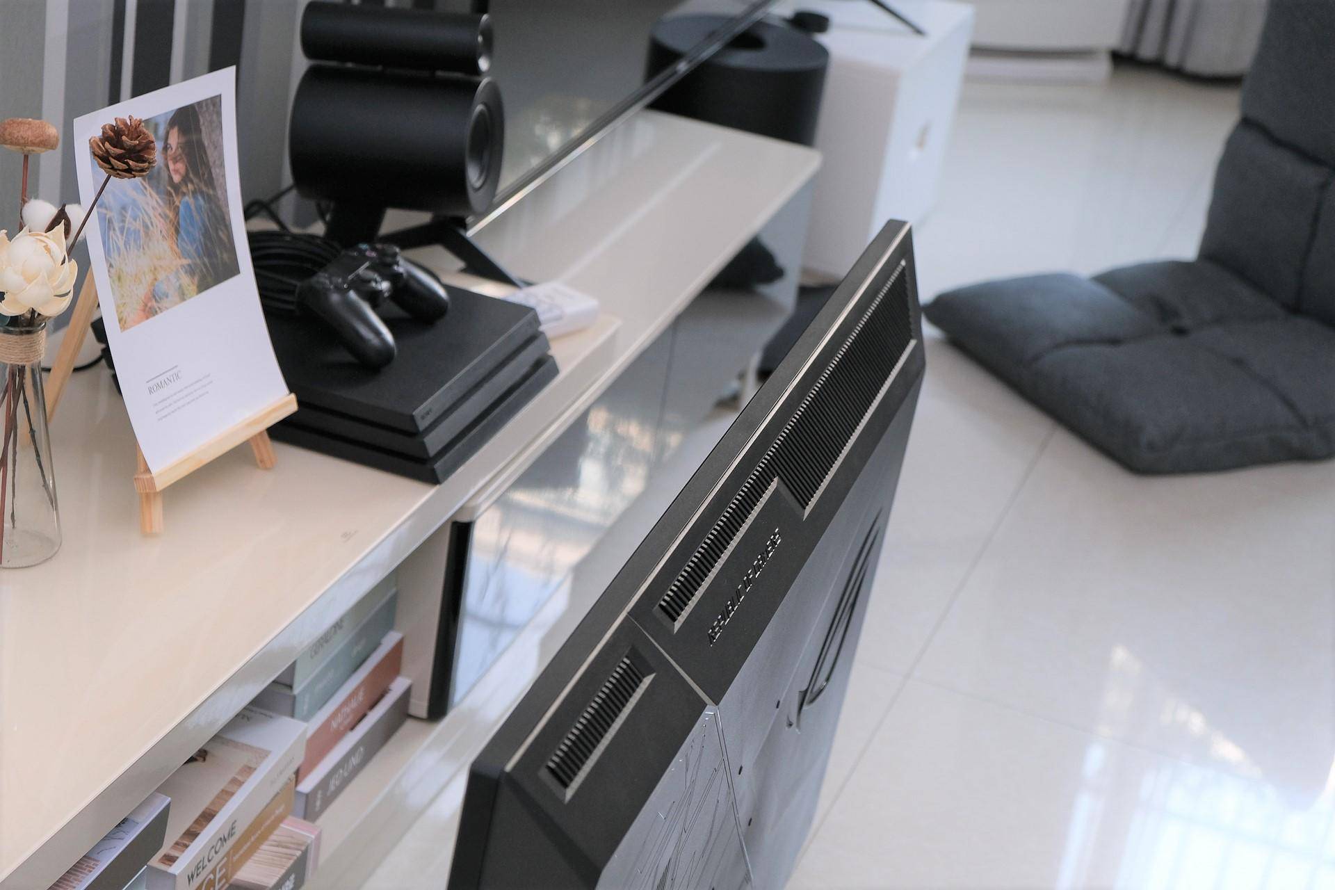 43寸梦幻巨屏华硕rogxg438q显示器