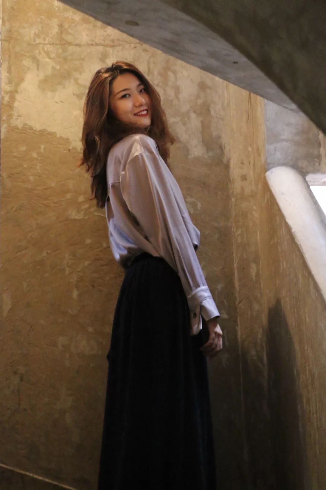 街拍大赛|趁阳光正好微风不燥,趁我们年轻还未老——上财篇_朱昱虹