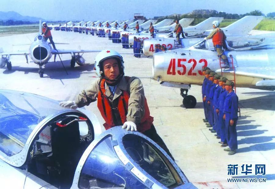 偷窥中国?击落!这位空军老兵,5年时间击落敌机20余架_侦察机
