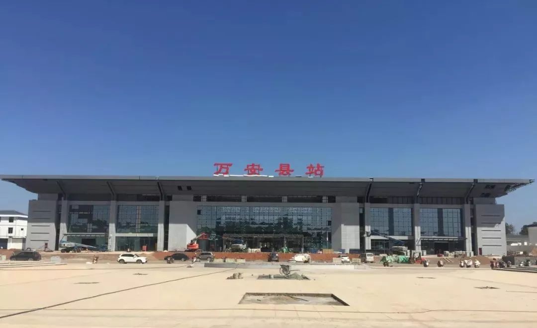 昌吉赣-万安站