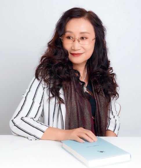 福利中国郝雨桐创意文化的践行者