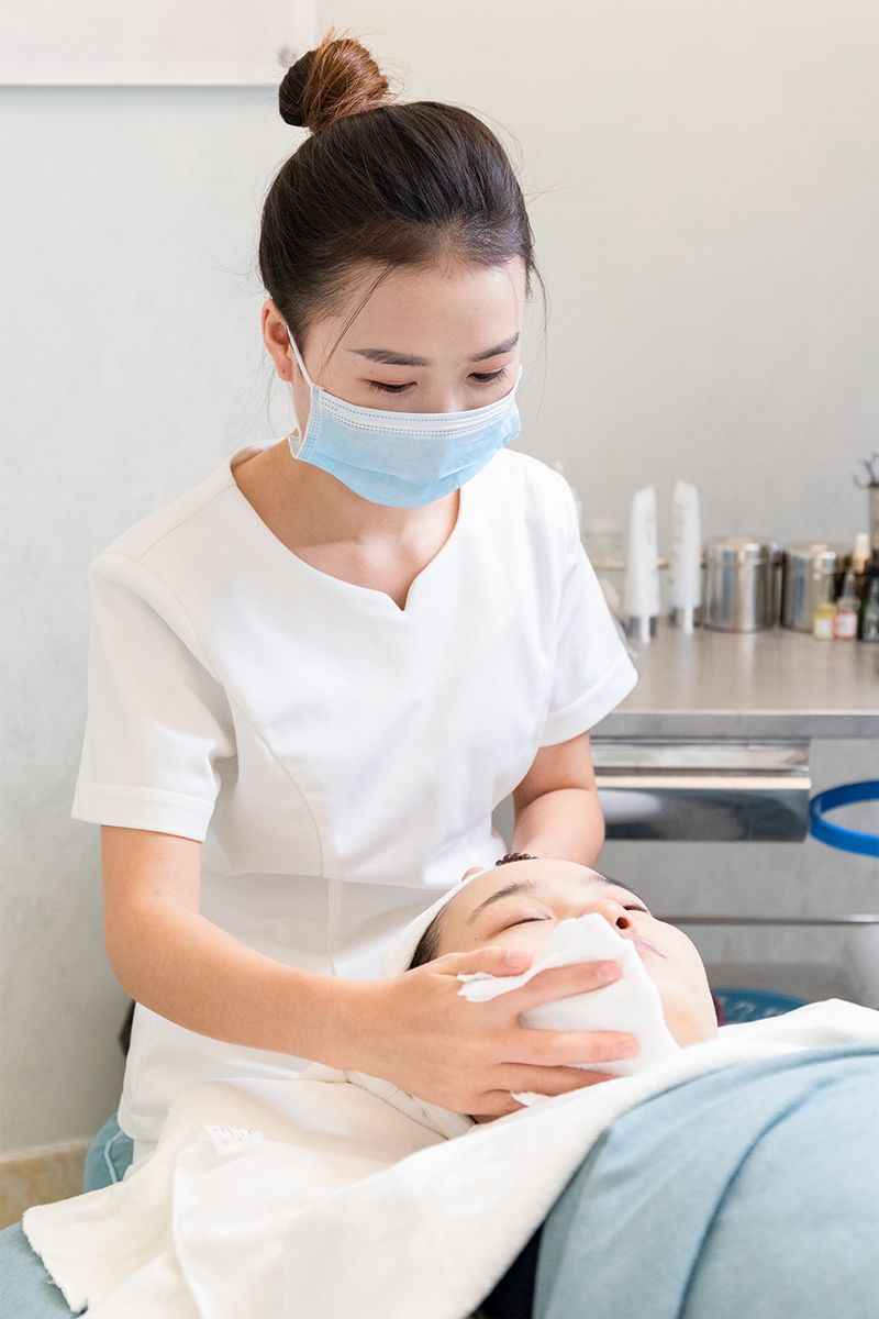 仅299元小气泡深层洁面护理套餐让你重返20岁皮肤白白净净