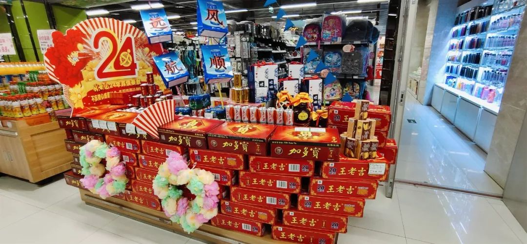 崇信新世纪商厦双十一5折特惠创造热销好氛围