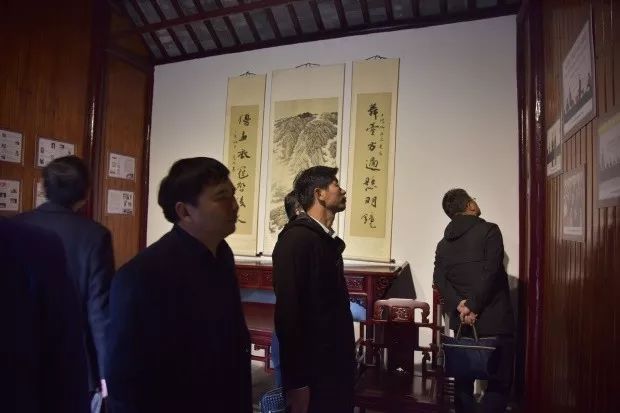 的校园环境,笼式足球场,艺体特色成果墙,王瑶卿故居以及其他功能室