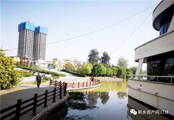 随着凤泉湖生态城项目建设的进一步推进,牧野与凤泉两大老区也是携手