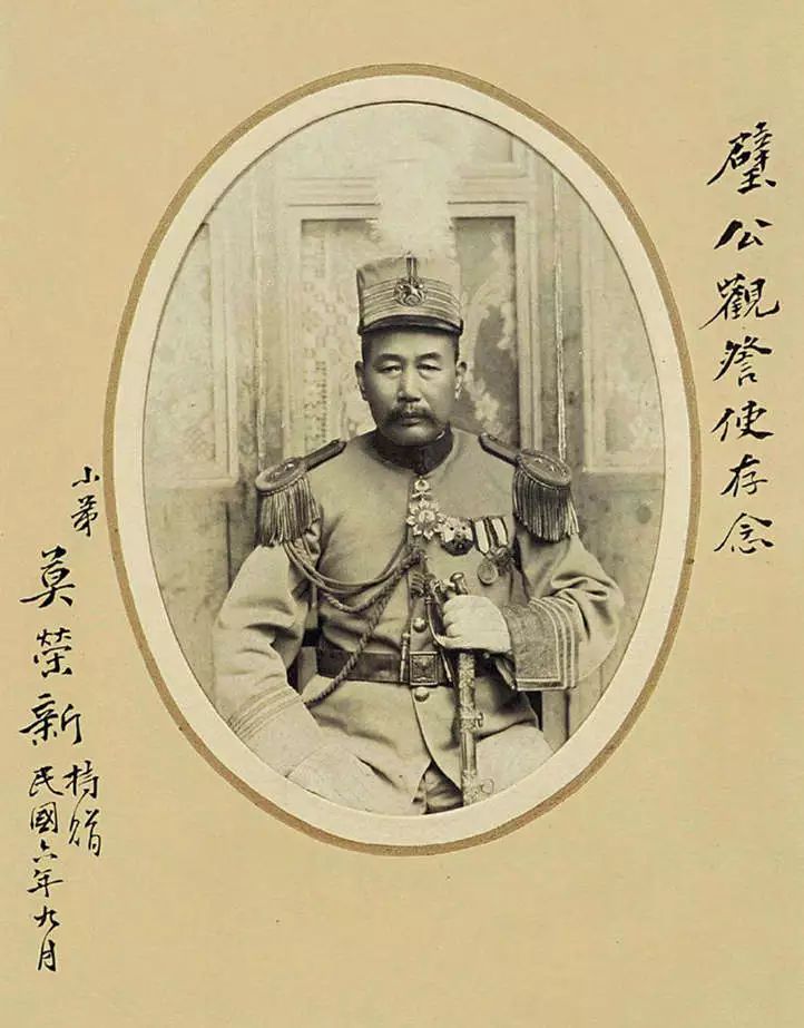 日渐恶劣,他们都不愿意打仗,也不承认军政府,新任的广东督军莫荣新