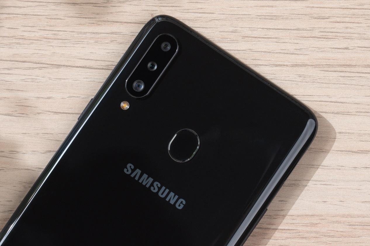 原创百元价位如何做到有颜有料?三星galaxy a20s真机实拍