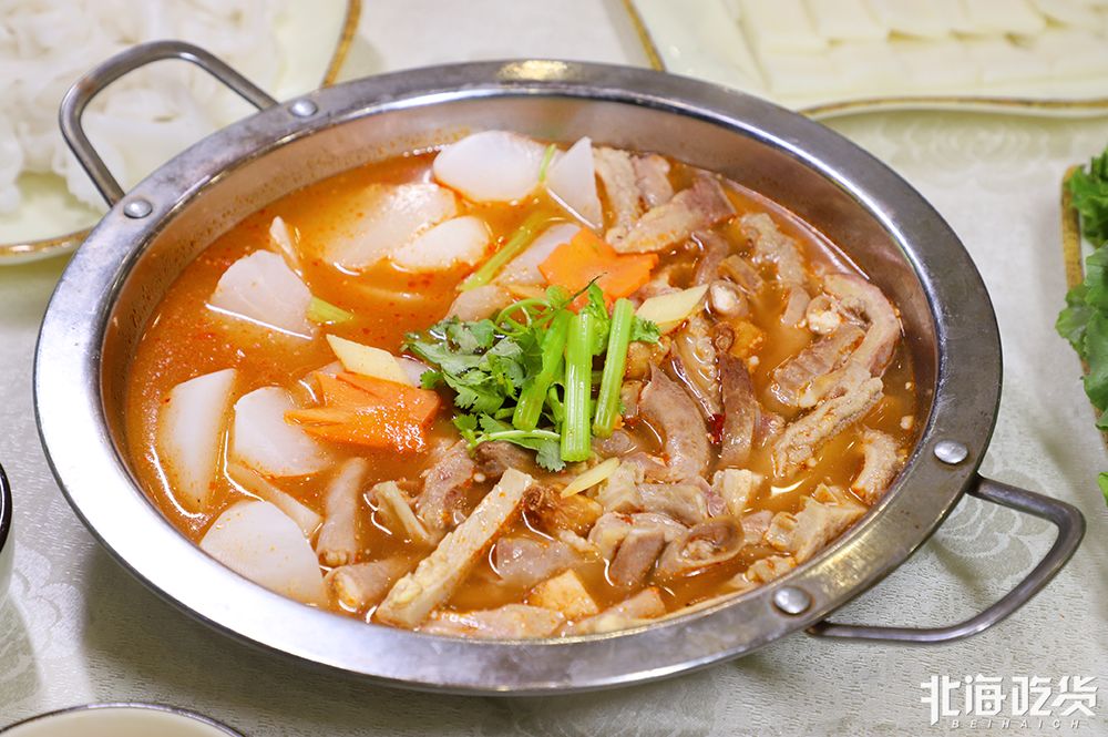 招牌羊肚鸡火锅套餐秒杀只要399元