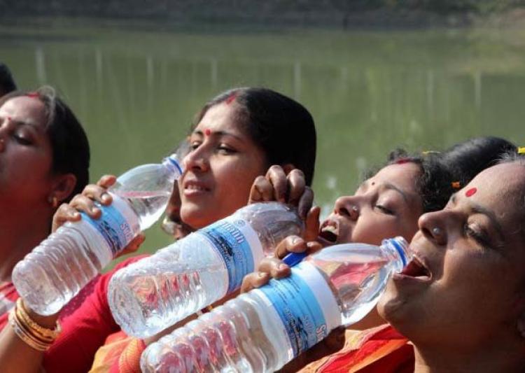 印度恒河水饮料图片