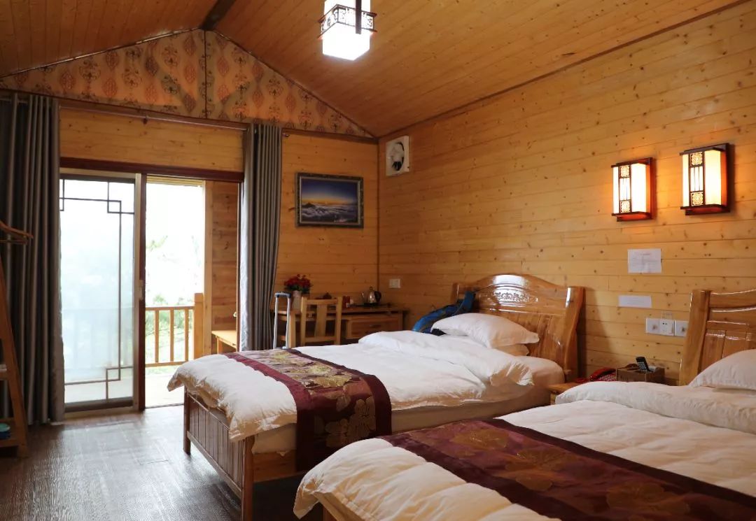 (住在这里感觉就像自己成为了瑶族小伙伴)地址:清远市连山壮族瑶族