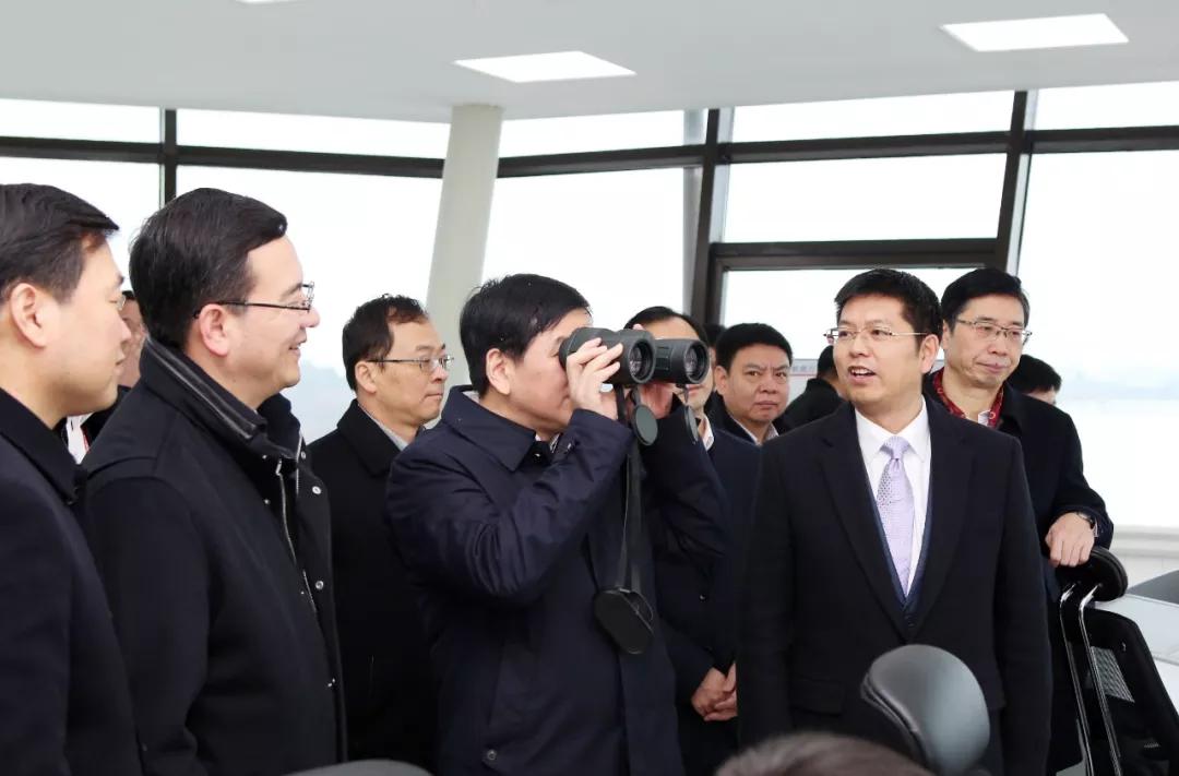 万丰集团陈滨陪同浙江省委常委组织部长黄建发调研万丰集团