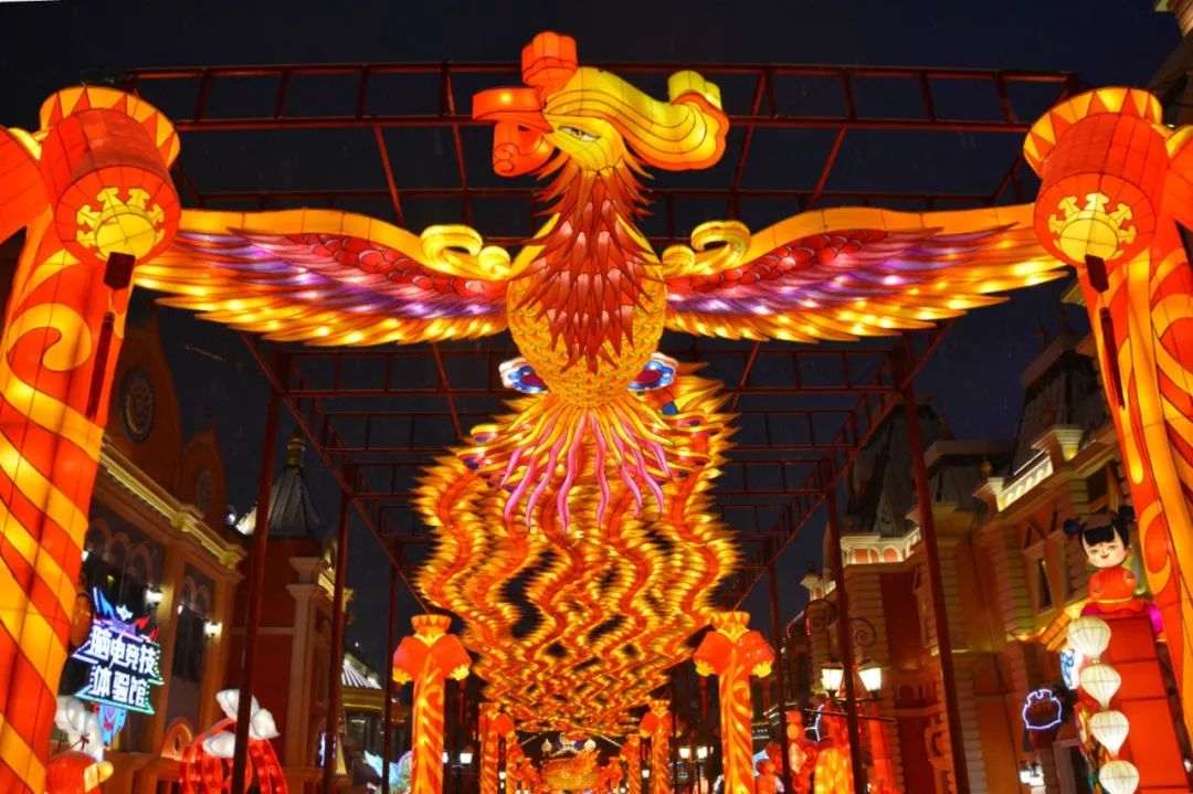 龙江首届超大规模花灯节哈尔滨融创乐园花灯大世界11月23日华彩绽放