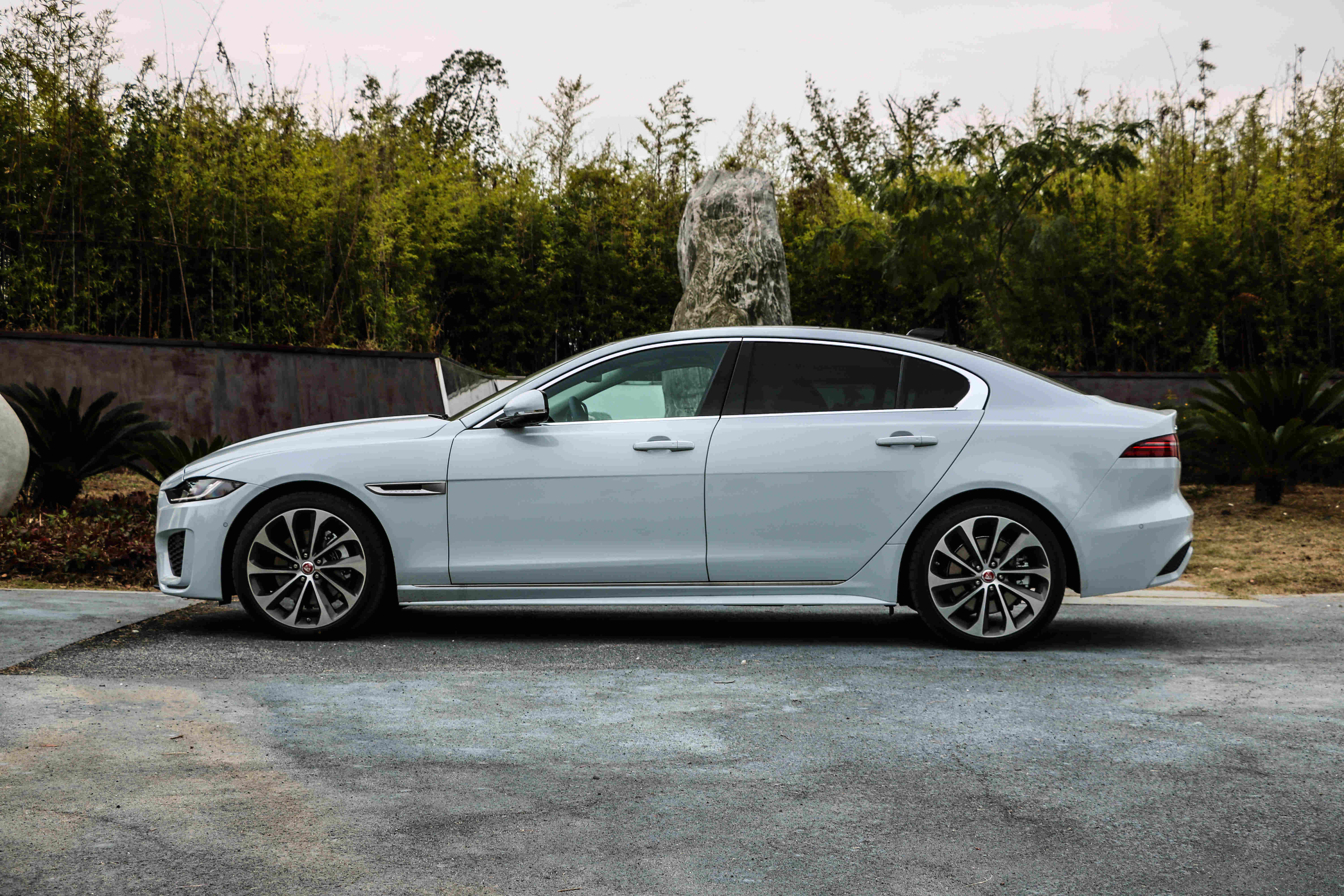 内外兼修定义潮流新英伦轿车捷豹xel诠释运动豪华