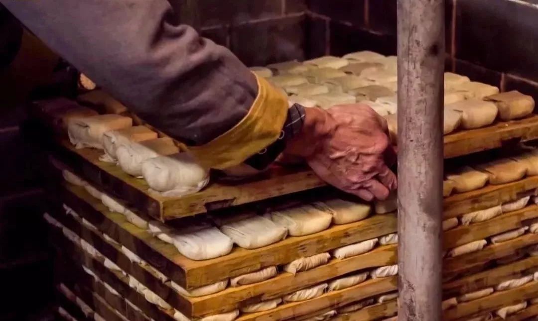 非遗工艺传统手工石磨南溪豆腐干三卤三烘又香又有嚼劲