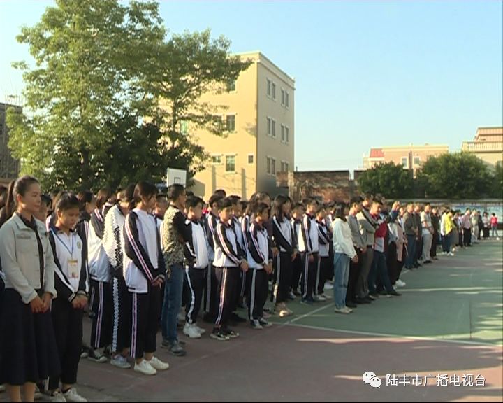 河东中学开展消防应急疏散演练活动