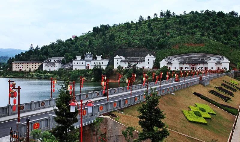 莫欺楪子兴宁县一半人家千户侯