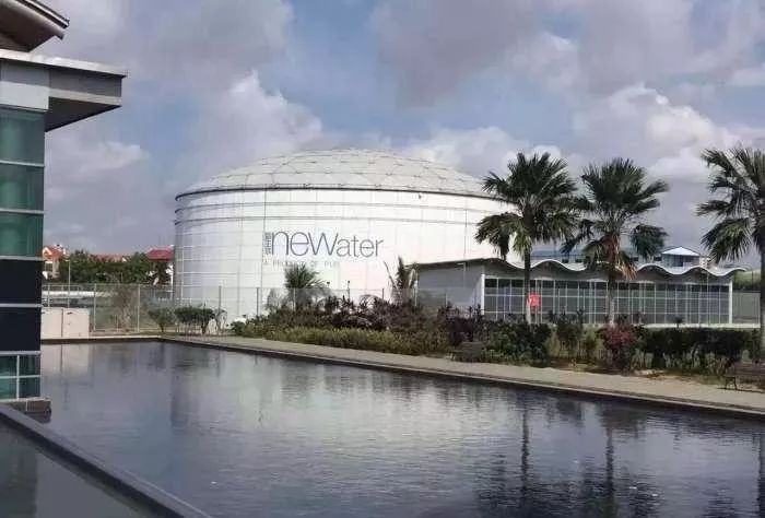 新加坡连水资源都没有之前万事通就跟大家讲到只担心被误解他在呼吁人