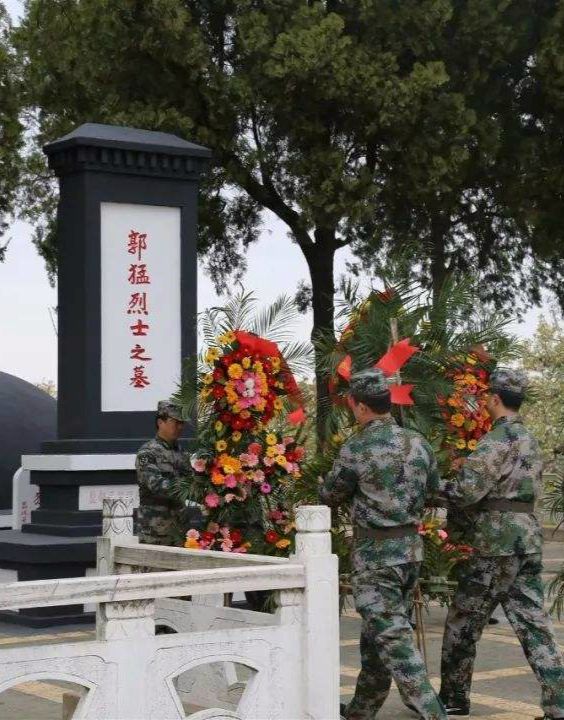 红色记忆,建设清廉镇村】苗久成:激活红色记忆 永葆清廉本色_郭猛镇