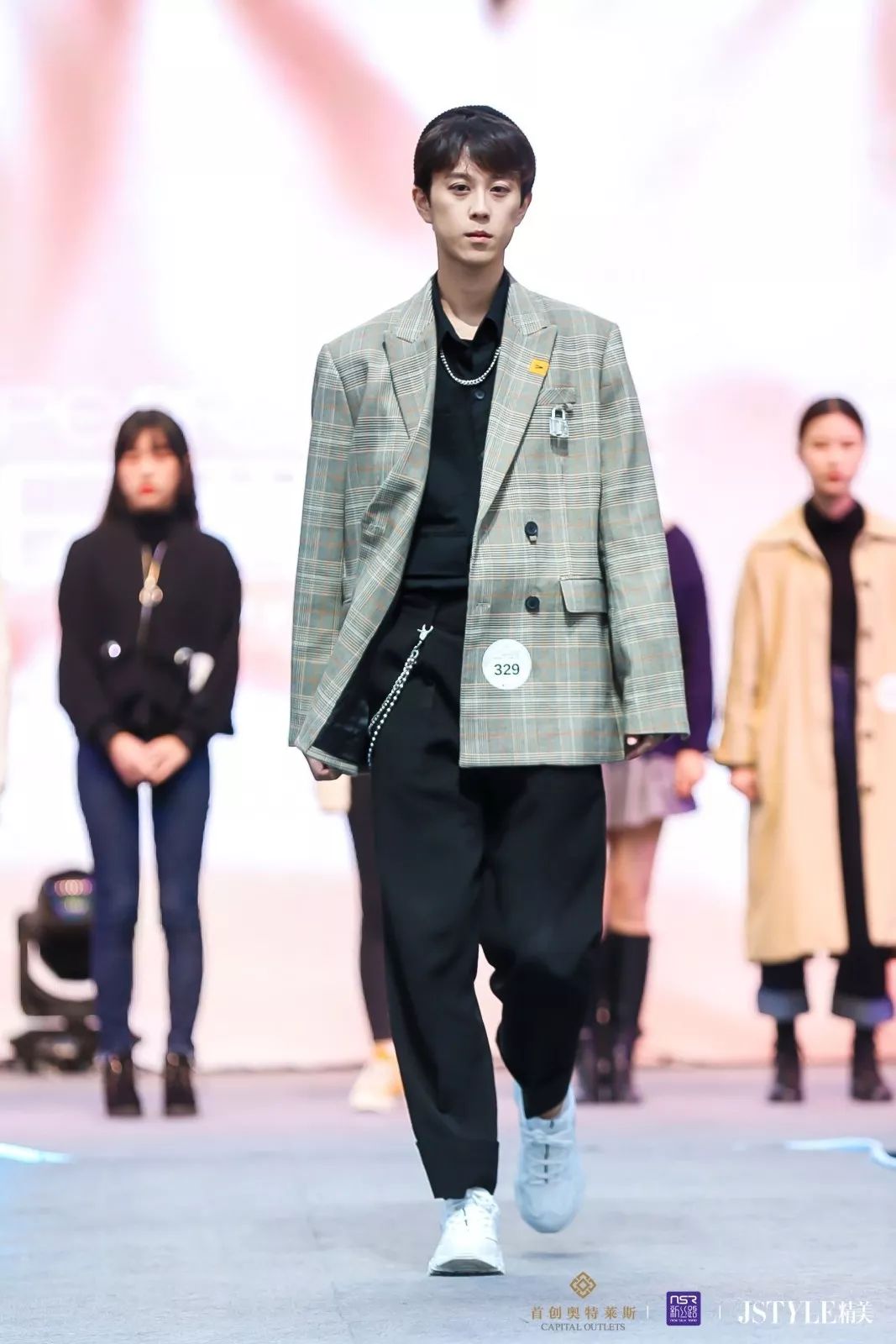 追逐与梦想匹配的舞台2019新丝路世界模特大赛杭州武汉站圆满完成