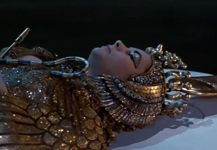 艳后用毒蛇自尽,年过40容貌宛如少女,专家解开不老之谜_克利奥帕特拉