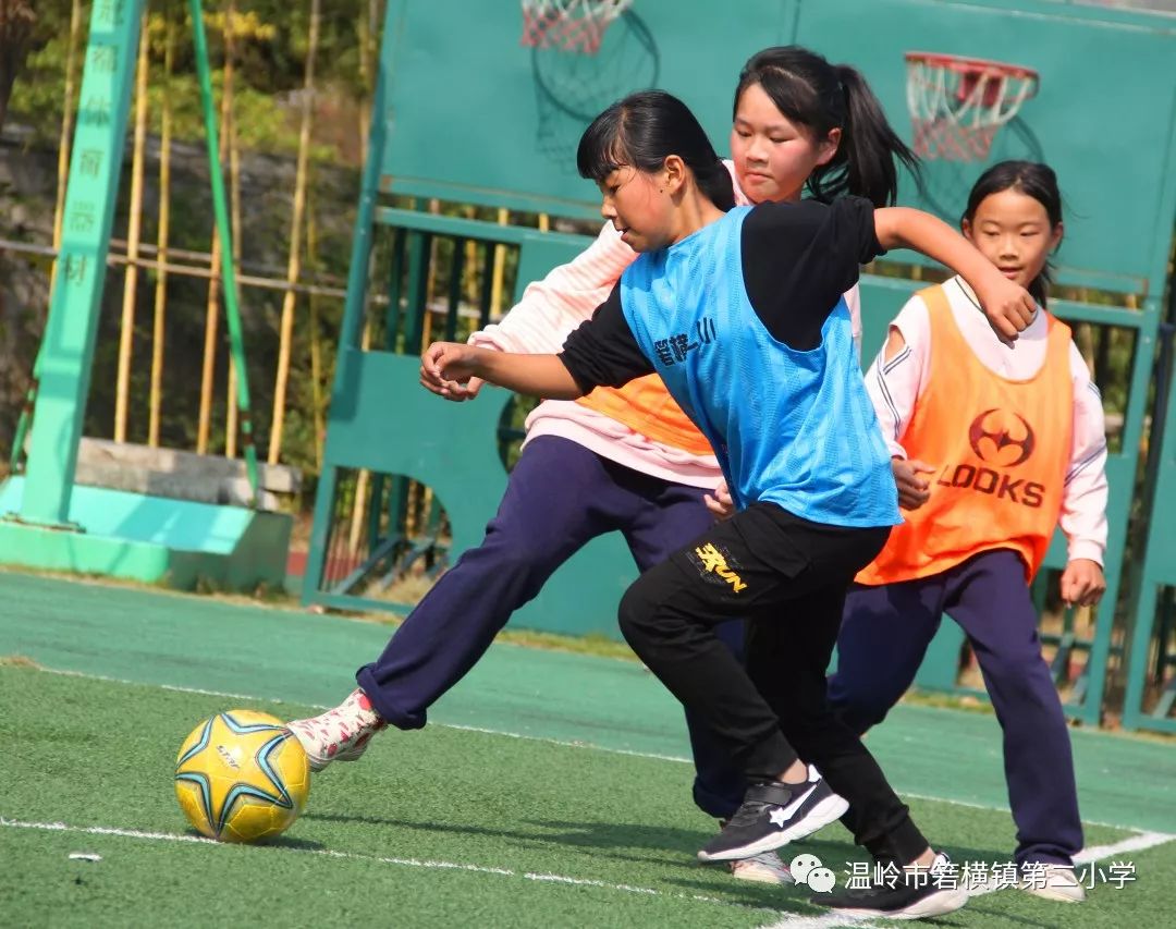 温岭那边

可以学足球（温岭那边

可以学足球培训）《温岭可以学足球的地方》