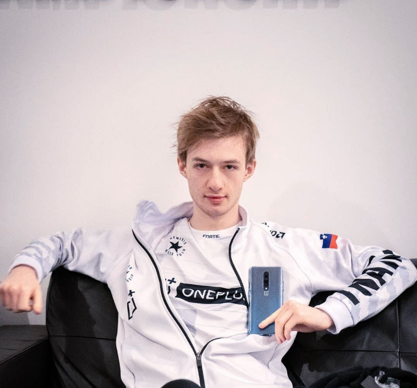 fnc中单点评世界赛:我们比g2战队强,他们全输,我们还赢了一局_nemesis