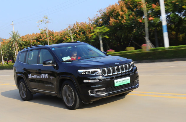 jeep指挥官phev车型试驾有电没电都省油