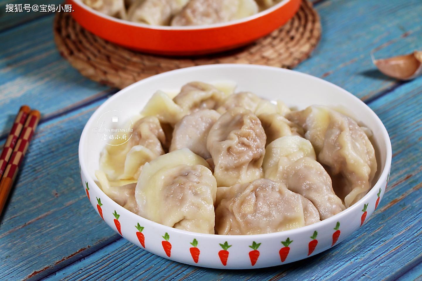 鸡肉包饺子,用鸡胸还是鸡腿?好多人都做错了,难怪馅发柴不够香