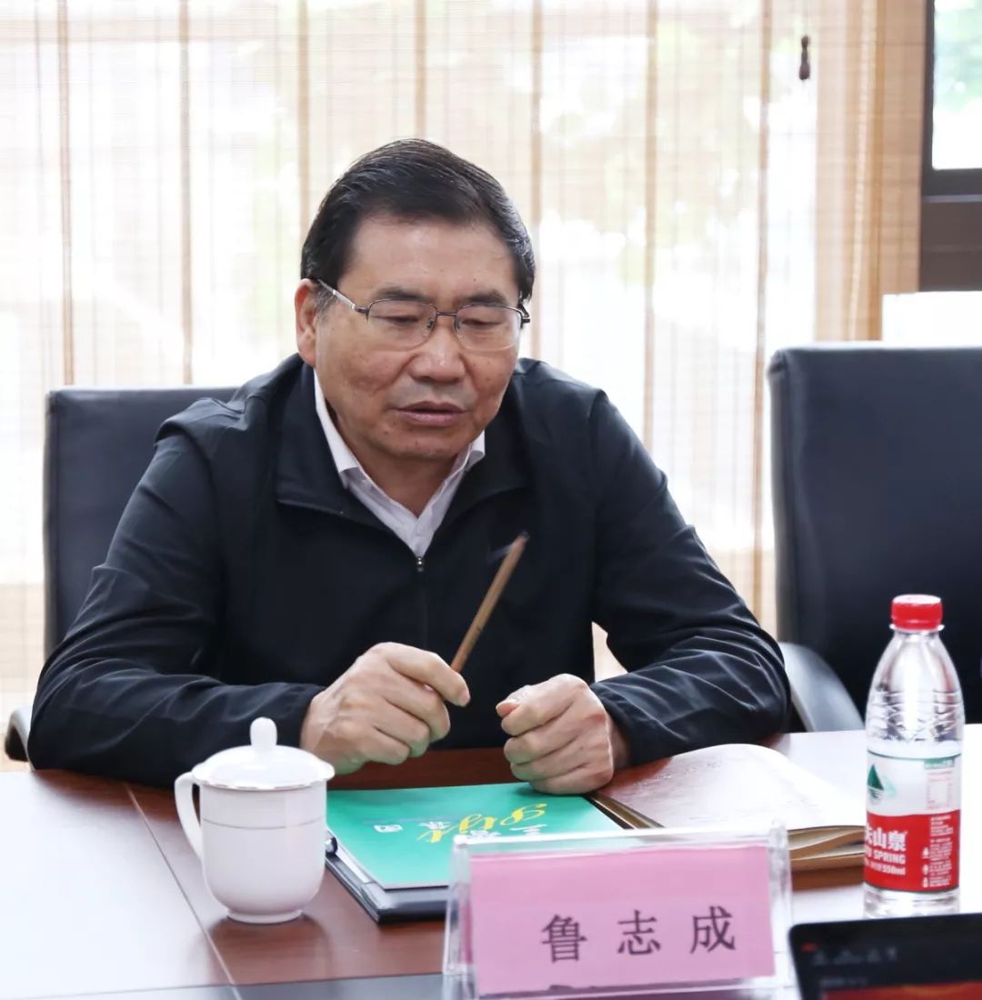 菏泽市政府党组成员鲁志成一行领导莅临三替集团考察交流