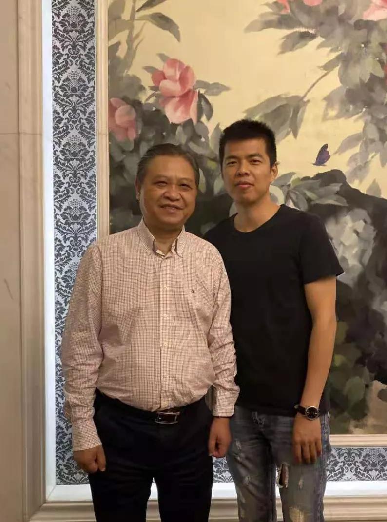 明敏局长和吴光辉总经理合影明敏局长和黄清平董事长合影何 力司长和