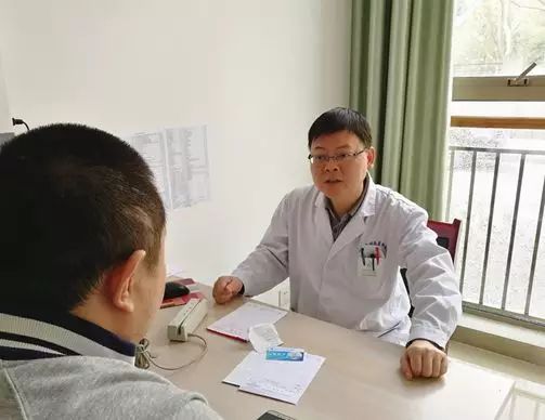 杰出青年医生刘寰忠做儿童精神世界的守护天使是对我最好的回报