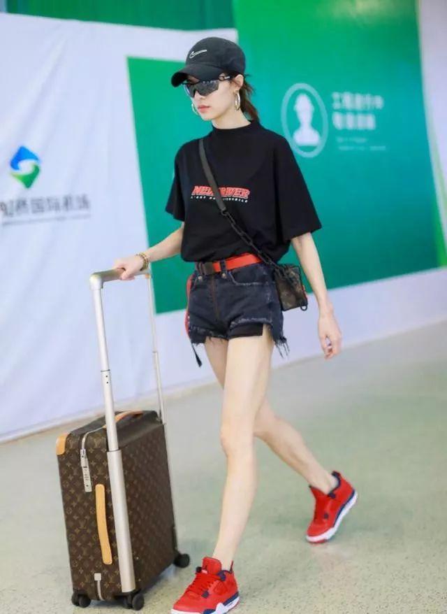 穿过aj的女明星图片