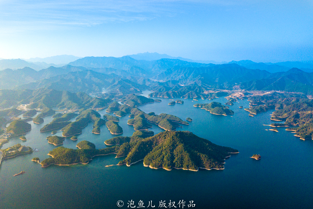 千岛湖唯一未被淹没的古镇,曾出现数百位名医,农民种药材脱贫 千岛湖唯一未被淹没的古镇,曾出现数百位名医,农民种药材脱贫
