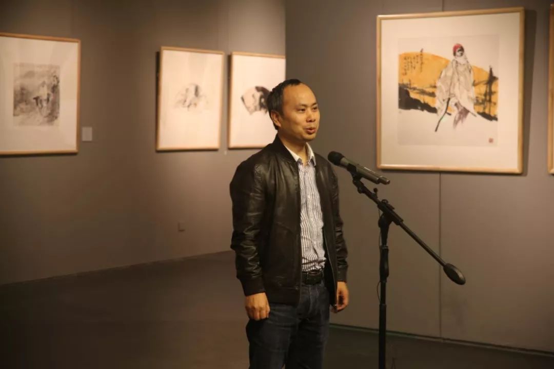 湖南美术出版社社长黄啸致辞此次展览艺术家张青渠致辞【研讨会现场】