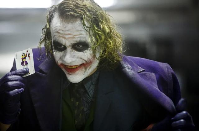 原创被杰昆菲尼克斯的小丑震撼之后更想念希斯莱杰了