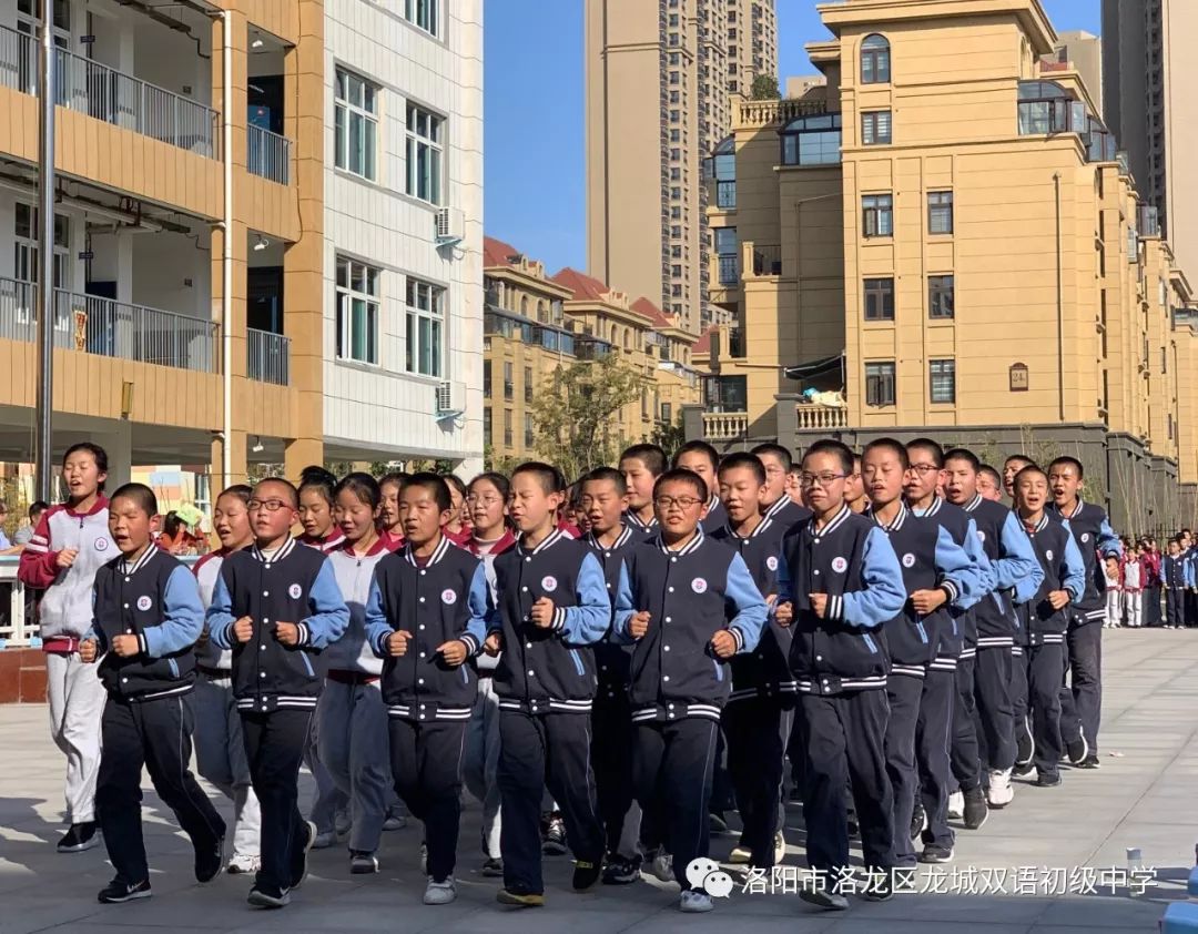 备考经验多刷语数英模拟卷 作文每周练一篇小八中七年级学生董静怡