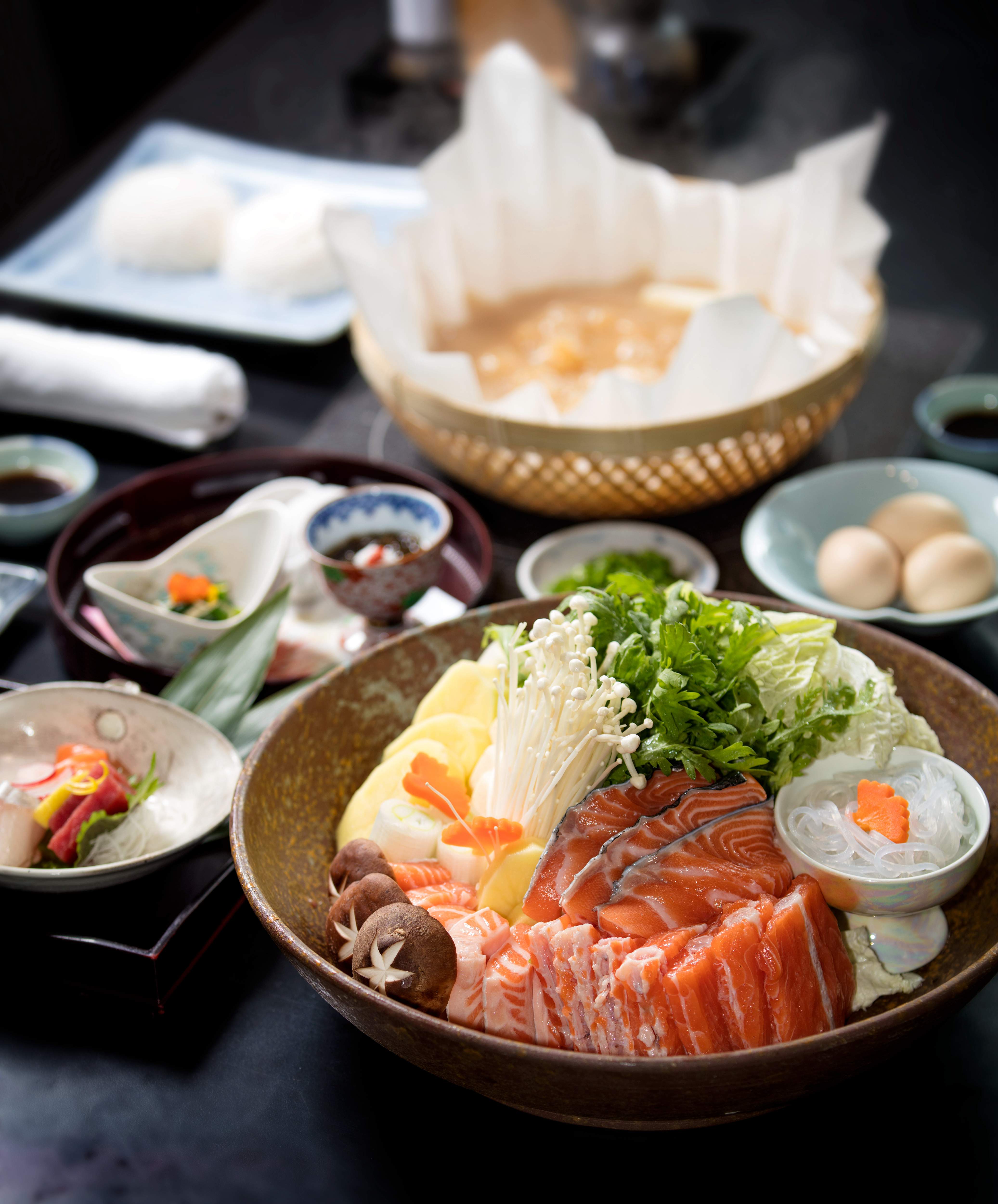 北京迎来降温季,热气腾腾的火锅才是深夜好伴侣_寿喜锅