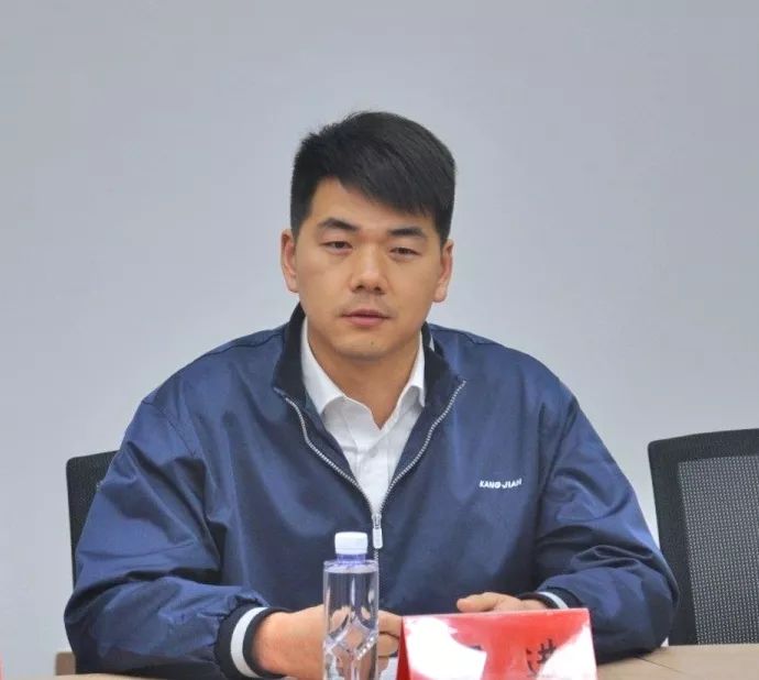 丁进 来自搜狐网