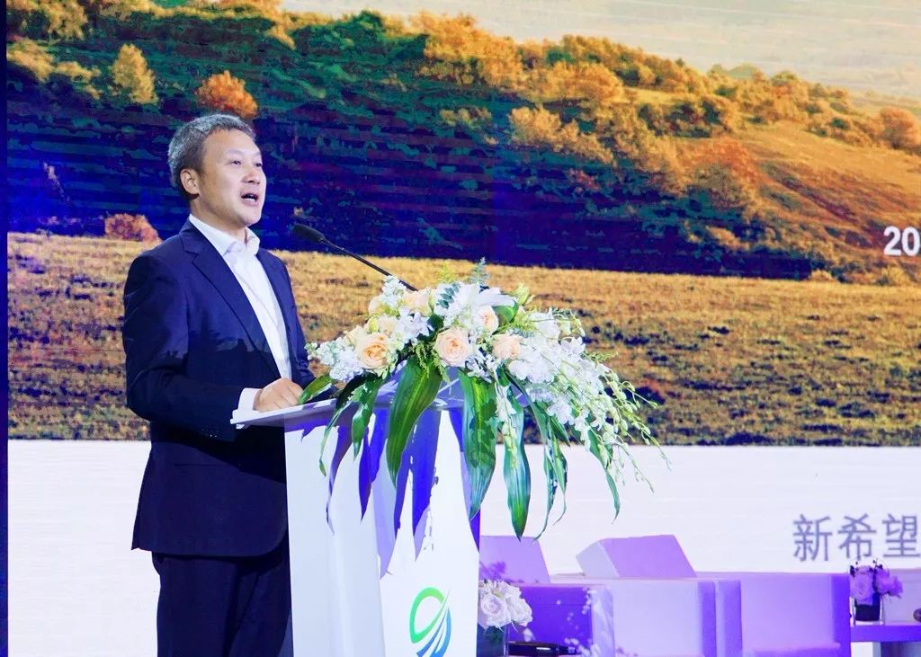 新希望六和总裁邓成:输出中国智慧,以科技能力促进全球化