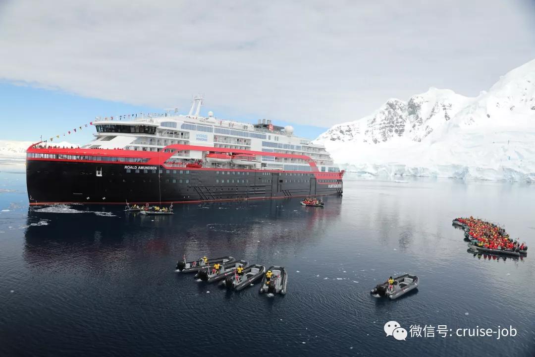 全球首艘混合动力探险邮轮在南极举行命名仪式